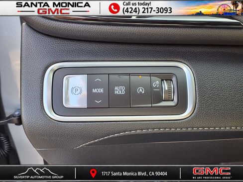 Used 2026 Buick Enclave Preferred FWD image 15