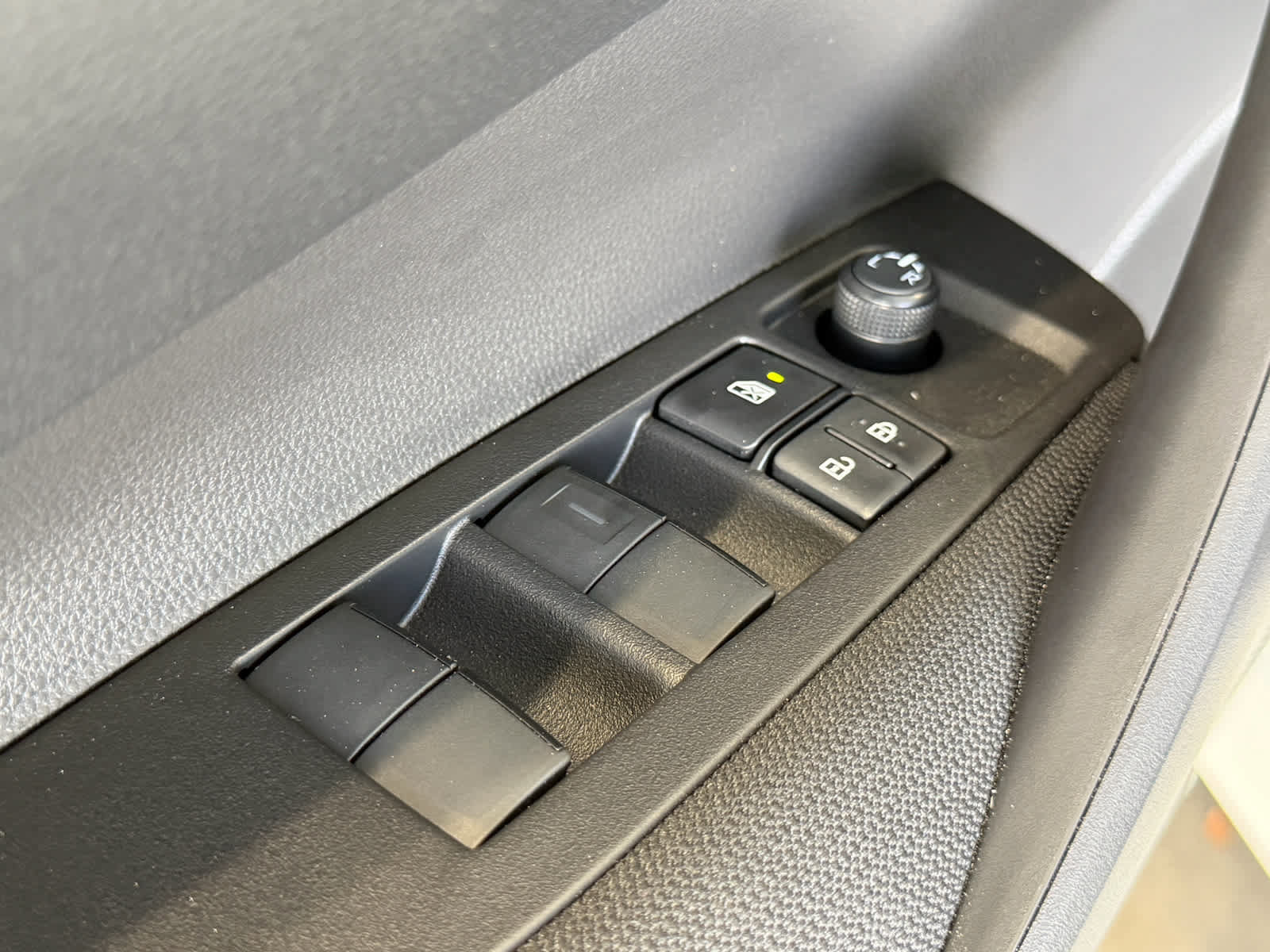New 2027 Toyota Corolla LE FWD image 15