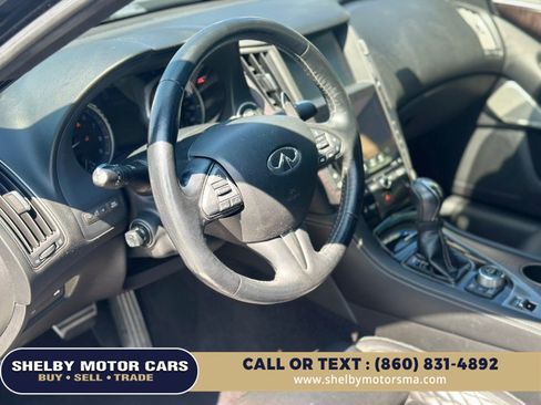 Used 2017 INFINITI Q50 Red Sport 400 AWD/4WD image 11