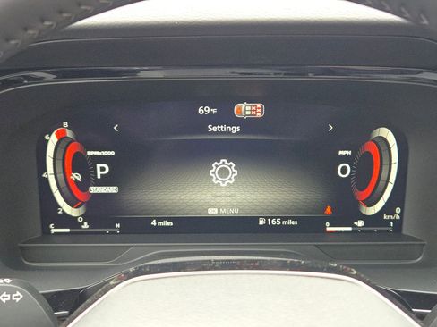 New 2026 Nissan Pathfinder Platinum FWD image 18