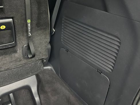 Used 2025 Toyota Sienna XLE FWD image 32