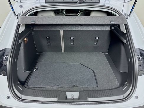 New 2026 Chevrolet Trax ACTIV w/ Sunroof Package FWD image 30