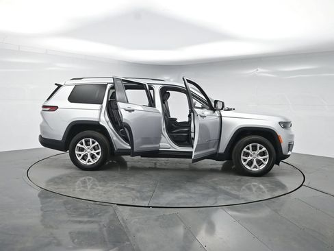 Used 2021 Jeep Grand Cherokee L Limited AWD/4WD image 52