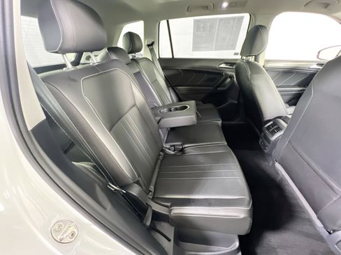 Used 2022 Volkswagen Tiguan SE image 26