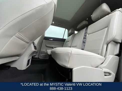 Certified 2023 Volkswagen Atlas SE w/ Panoramic Sunroof Package AWD/4WD image 13