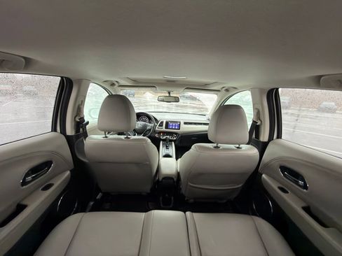 Used 2017 Honda HR-V EX-L image 28