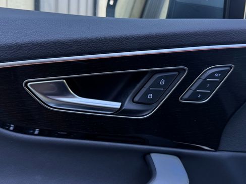 Used 2025 Audi Q7 3.0T Premium Plus image 91