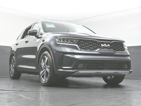 Used 2022 Kia Sorento EX AWD/4WD image 49