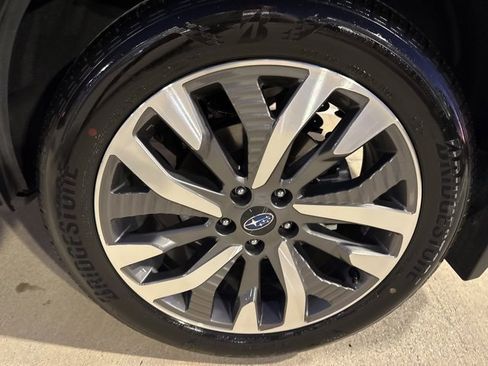 Used 2025 Subaru Forester Touring image 10