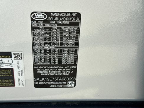 Used 2023 Land Rover Range Rover Autobiography AWD/4WD image 30