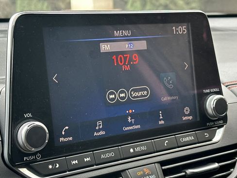 Used 2022 Nissan Altima 2.5 SR image 21