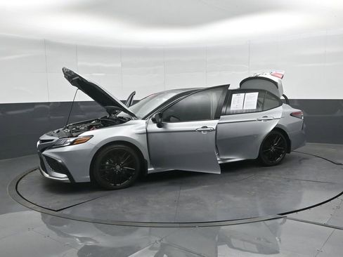 Used 2024 Toyota Camry XSE image 59