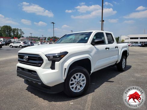 Used 2024 Toyota Tacoma SR AWD/4WD image 1