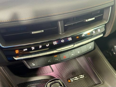Used 2025 Cadillac CT5 Sport w/ Sun And Sound Package AWD/4WD image 17