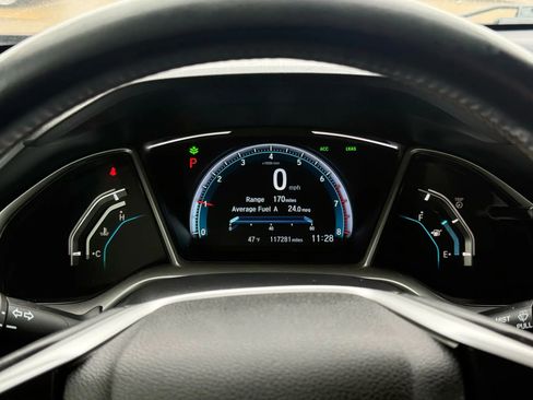 Used 2019 Honda Civic EX image 30