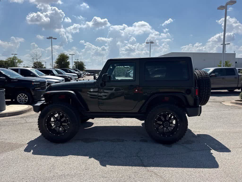 Used 2015 Jeep Wrangler Sport AWD/4WD image 2