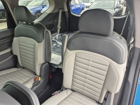 New 2026 Kia EV9 Land w/ Nightfall Edition Package image 17