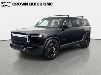 Used 2025 Rivian R1S Premium Dual