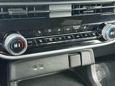 Used 2024 Honda Prologue Touring image 25