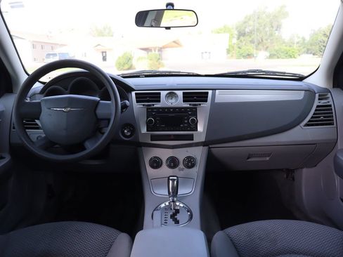 Used 2008 Chrysler Sebring LX FWD image 16