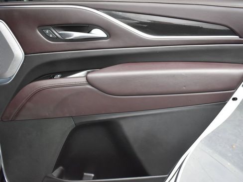 Used 2021 Cadillac Escalade Sport Platinum image 35