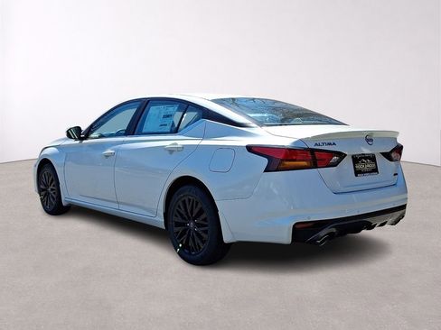New 2026 Nissan Altima 2.5 SV AWD/4WD image 3