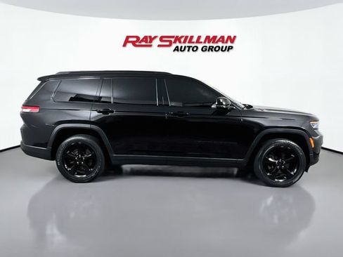 Used 2023 Jeep Grand Cherokee L Laredo AWD/4WD image 8
