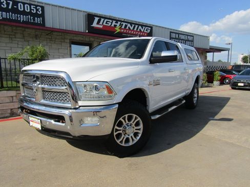 Used 2016 RAM 2500 Laramie image 1