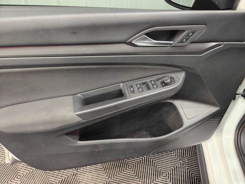 Used 2022 Volkswagen GTI SE FWD image 57