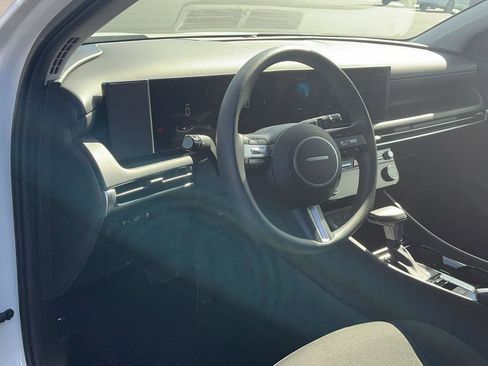 Certified 2025 Hyundai Tucson SEL image 17