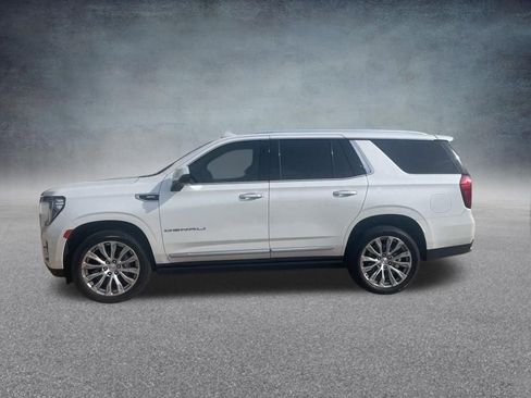 Used 2023 GMC Yukon Denali AWD/4WD image 3