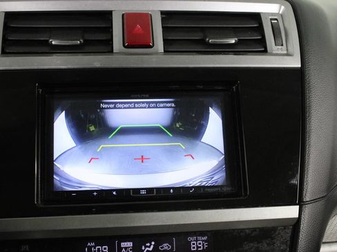 Used 2016 Subaru Legacy 2.5i AWD/4WD image 27