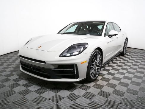 New 2026 Porsche Panamera image 1