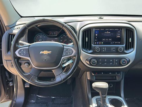 Used 2019 Chevrolet Colorado LT w/ LT Convenience Package AWD/4WD image 7