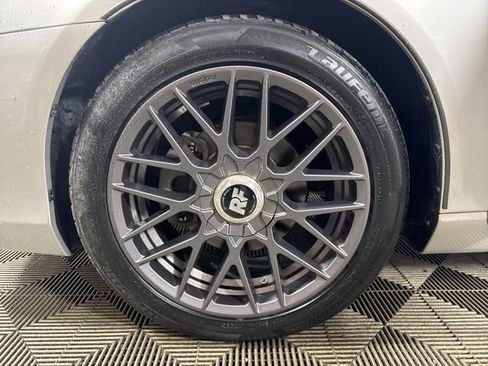 Used 2011 Lexus ES 350 image 10