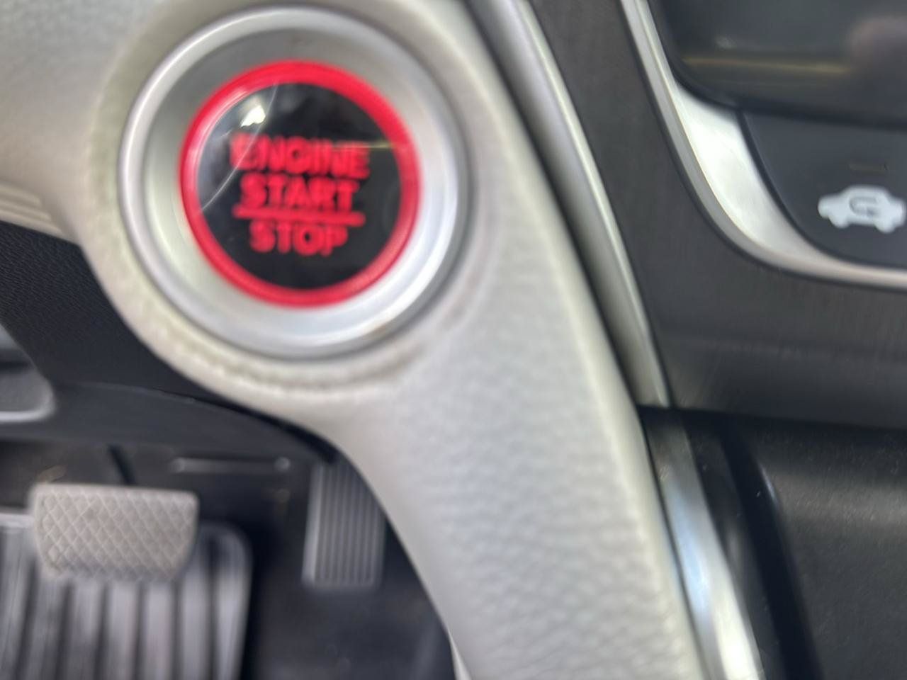 Used 2018 Honda Accord LX image 16