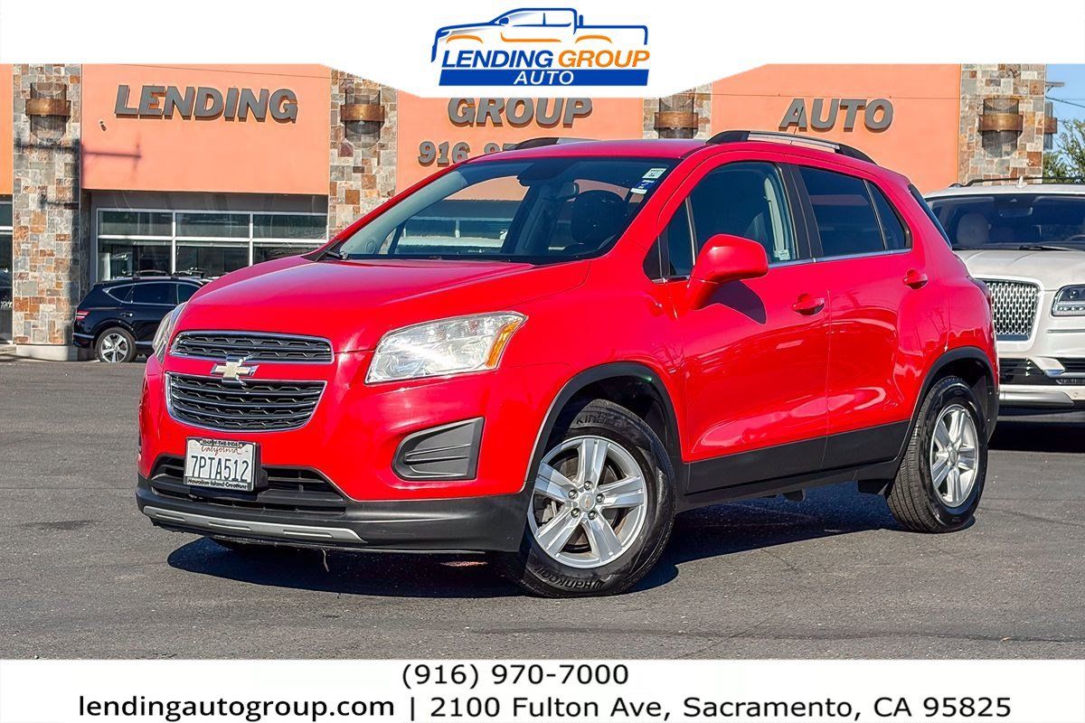 Used 2016 Chevrolet Trax LT w/ LT Convenience Package FWD image 1