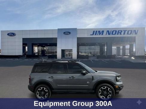 Used 2023 Ford Bronco Sport Outer Banks w/ Tech Package AWD/4WD image 3