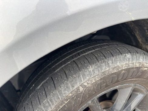 Used 2020 Dodge Journey SE w/ SE Popular Equipment Group image 10