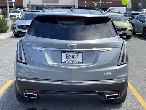 Used 2023 Cadillac XT5 Sportv w/ Technology Package AWD/4WD image 6