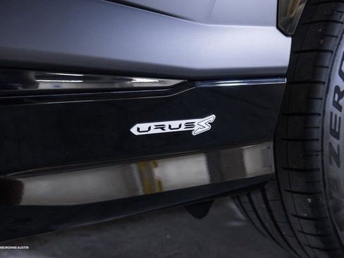 Used 2024 Lamborghini Urus S AWD/4WD image 8