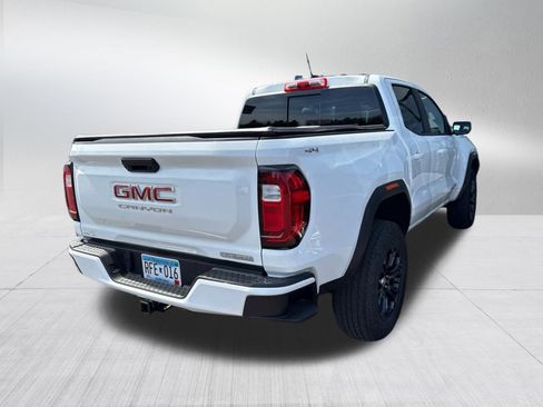 Used 2024 GMC Canyon Elevation w/ Convenience Package AWD/4WD image 11