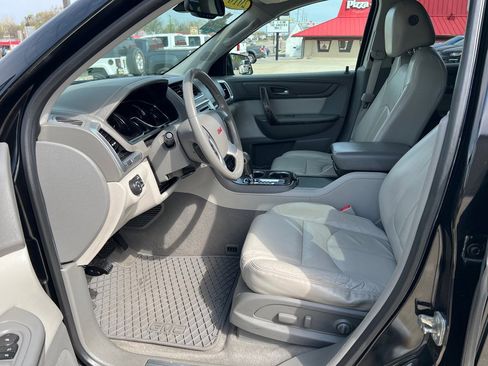 Used 2016 GMC Acadia SLT w/ Open Road Package image 29
