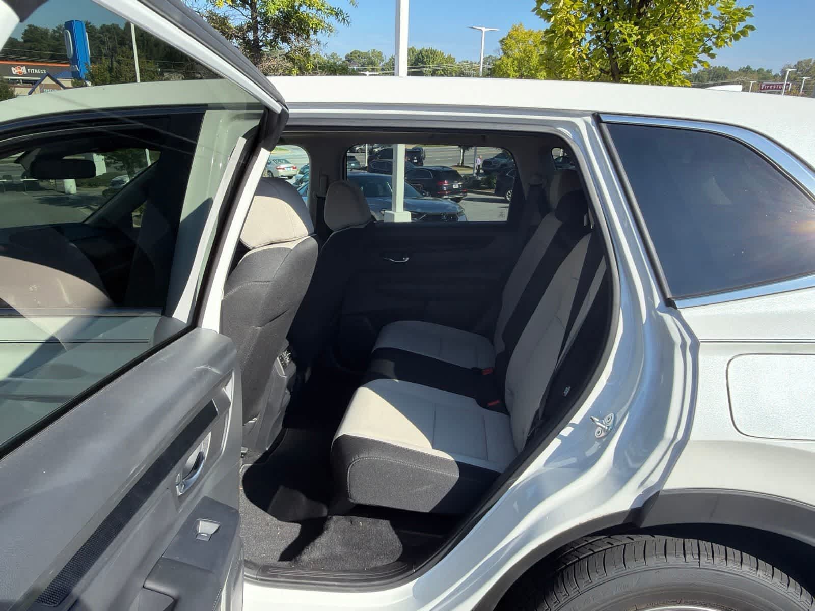 Used 2025 Honda CR-V EX image 16