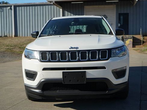 Used 2018 Jeep Compass Sport image 10