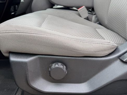 Used 2018 Ford F150 XLT image 15