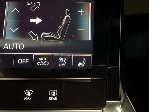 Used 2024 Audi Q8 e-tron Prestige w/ Prestige Package image 53