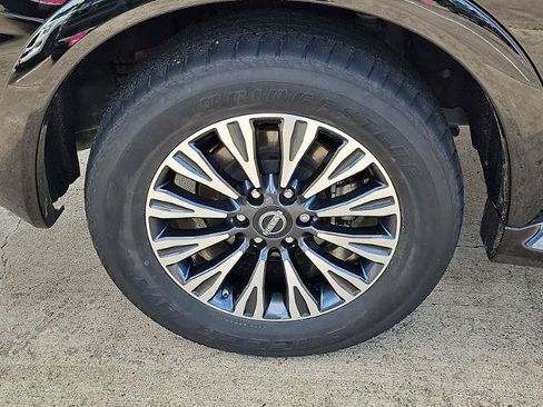 Certified 2024 Nissan Armada SL w/ Midnight Edition Package AWD/4WD image 11