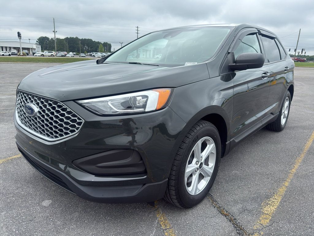 Used 2023 Ford Edge SE AWD/4WD image 23