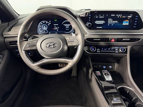 Used 2023 Hyundai Sonata SEL Plus FWD image 13